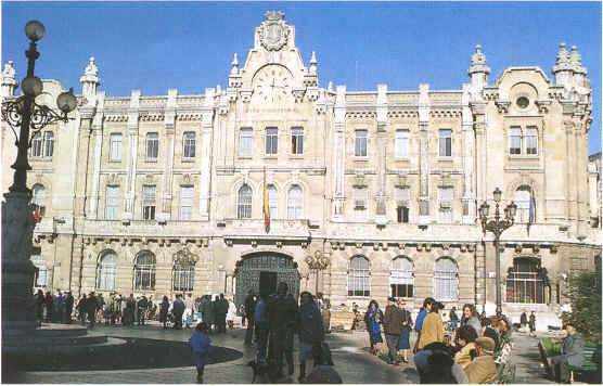 ayuntamiento.bmp (593862 bytes)